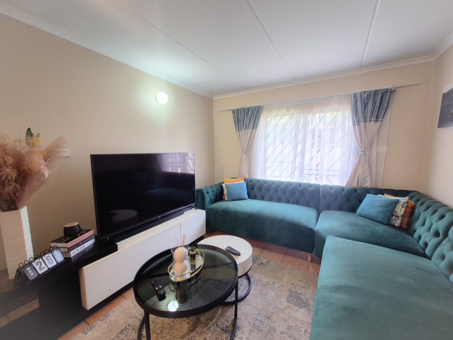 2 Bedroom Property for Sale in Vaalpark Free State